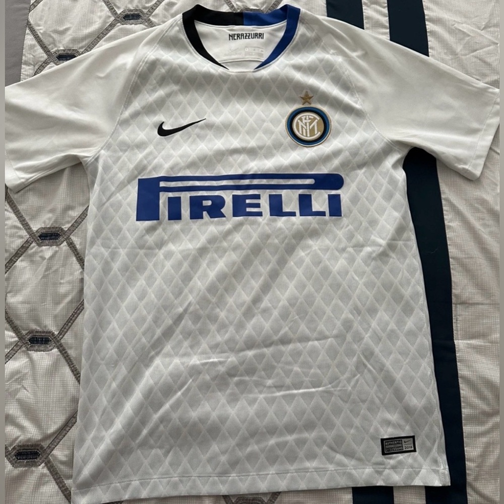 Nike Inter Milan Mauro Icardi 2018/19 Away Jersey - Size S